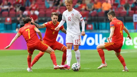 Video xứ Wales - Đan Mạch: Người hùng lập cú đúp, đại tiệc 4 bàn (Vòng 1/8 EURO 2020)