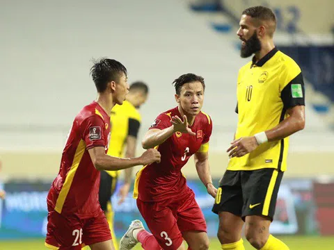 Việt Nam 2-1 Malaysia: Cánh cửa đã mở