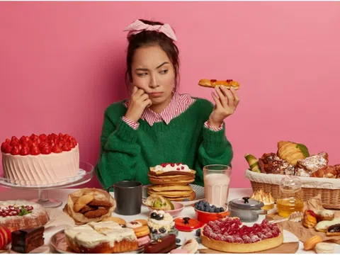 Emotional Eating - Khi Ta Ăn Vì… Buồn