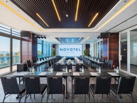 Novotel Nha Trang ra mắt sảnh họp mới Aqua Room