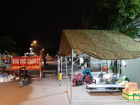 Từ 0h ngày 2-7, hộ gia đình 3 xã và thị trấn Hóc Môn không được tiếp xúc nhau