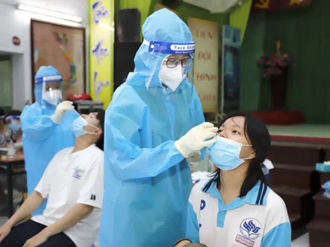 TP.HCM cho học sinh ở tỉnh thi tốt nghiệp tại địa phương: Quá trễ, thí sinh không kịp trở tay